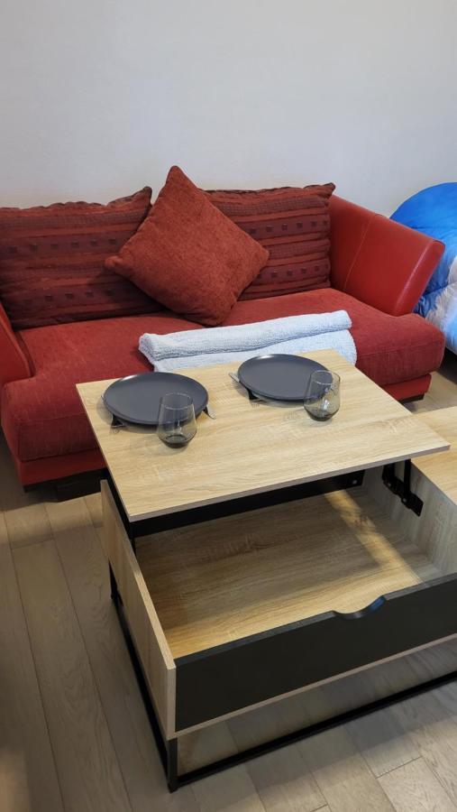 Appartement Jolie Vue Wifi Besançon Eksteriør bilde